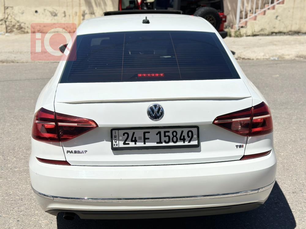 فولكسفاغن باسات